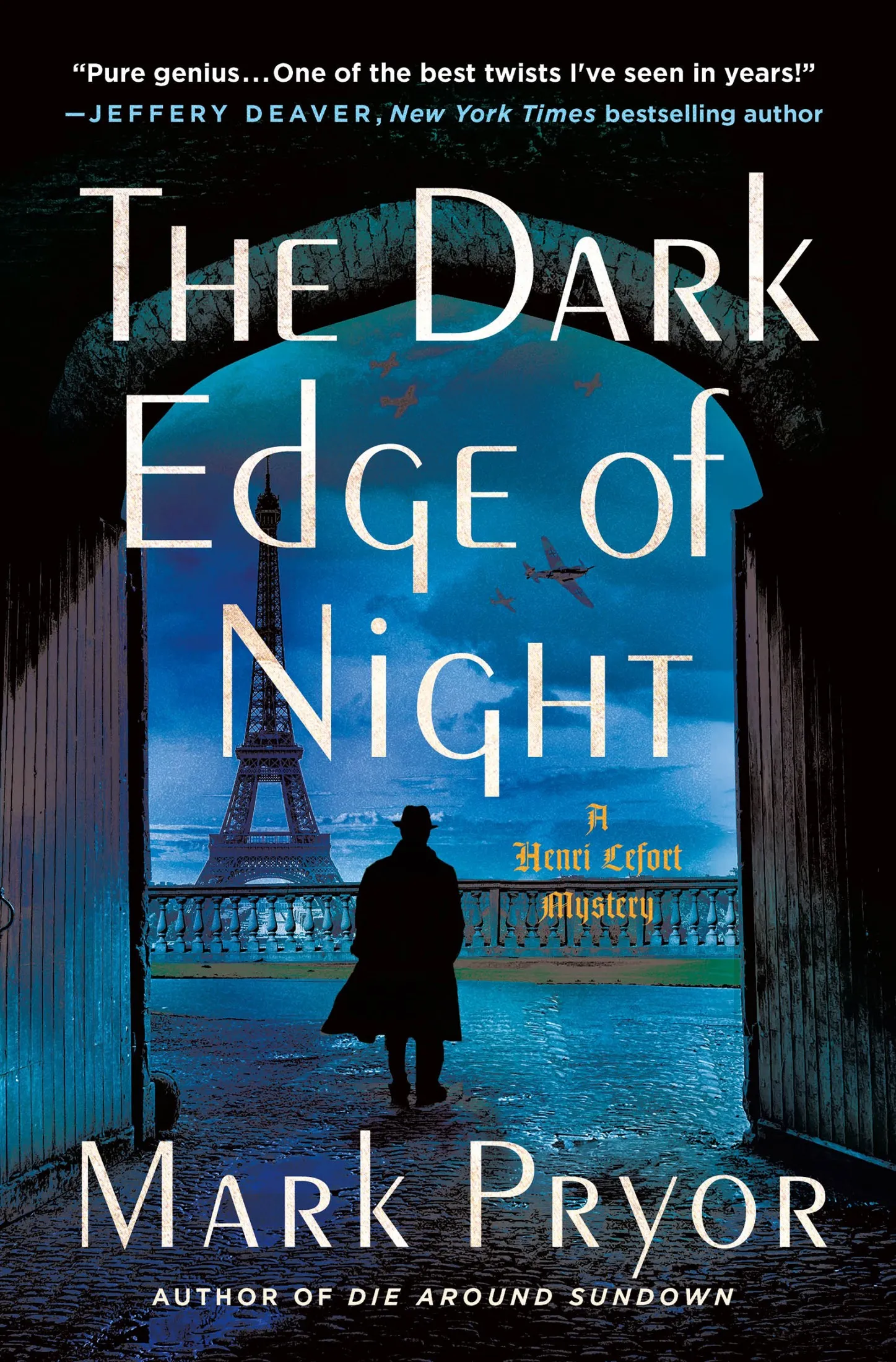 The Dark Edge of Night (Inspector Henri Lefort #2)