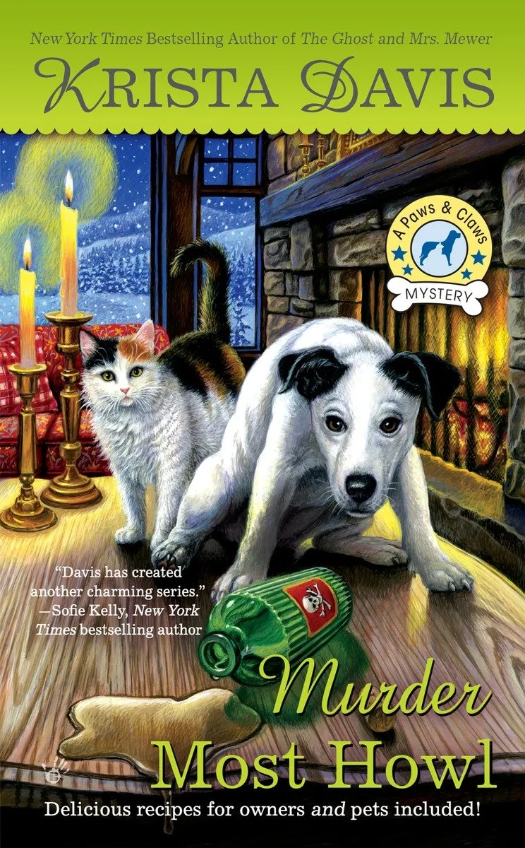 Murder Most Howl (A Paws & Claws Mystery #3)